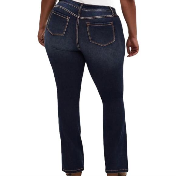 Torrid Women's Jeans High Rise Dark Wash Luxe Slim Boot Cut Plus Size 28XS - Picture 2 of 9